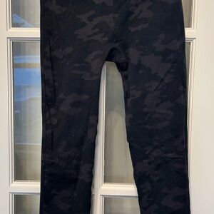 SPANX Black Camouflage Leggings